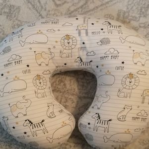 Boppy pillow